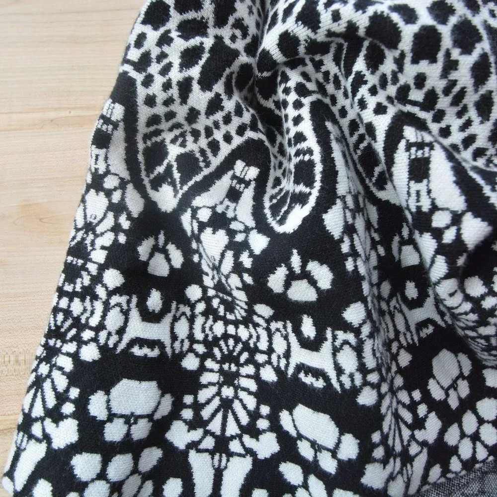 Sioni black and white knit dress in size M - Picture 15 of 17